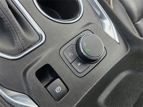 Certified 2023 Chevrolet Traverse Premier w/ LPO, Floor Liner Package image 32