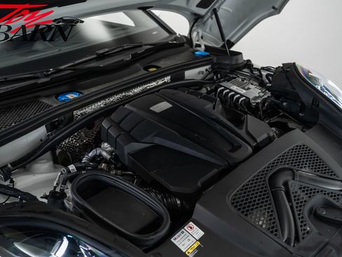 Used 2022 Porsche Macan S image 52