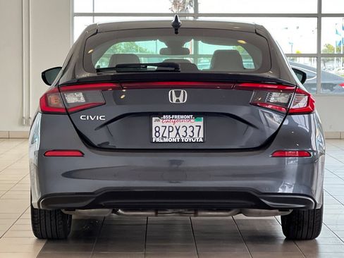 Used 2022 Honda Civic EX-L image 5