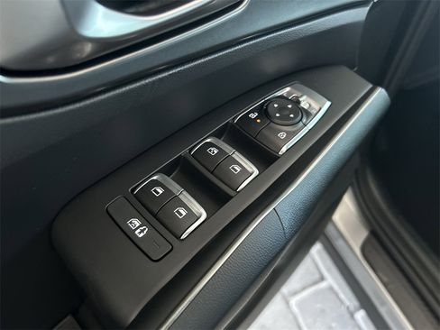 Used 2025 Kia Sorento EX image 12
