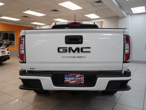 Certified 2022 GMC Canyon Elevation w/ Trailering Package image 8