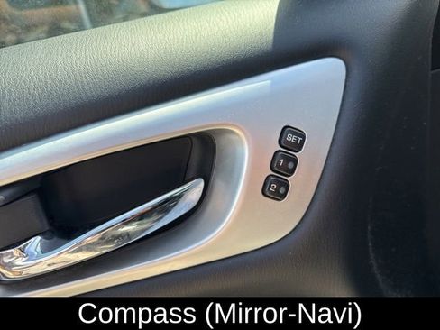 Used 2017 Nissan Pathfinder SL w/ SL Premium Package image 20