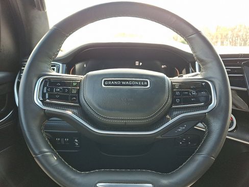Certified 2025 Jeep Grand Wagoneer L Series II Obsidian w/ Quick Order Packagew 28T image 21