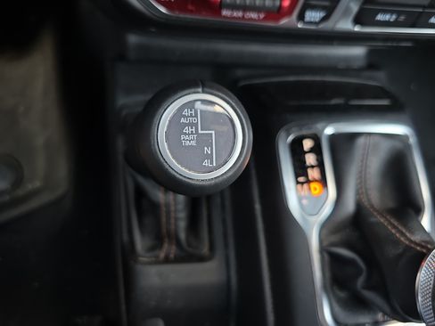 Used 2023 Jeep Wrangler Unlimited Rubicon 392 w/ Dual Top Group AWD/4WD image 28