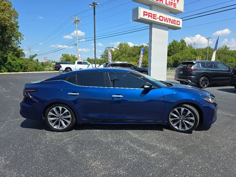 Used 2022 Nissan Maxima Platinum w/ Sport Mat Group FWD image 7