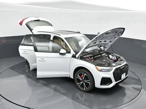 Used 2025 Audi Q5 2.0T Premium Plus w/ Premium Plus Package image 40