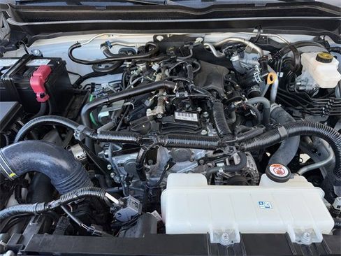 Used 2024 Toyota Tacoma SR5 w/ SR5 Upgrade Package image 34