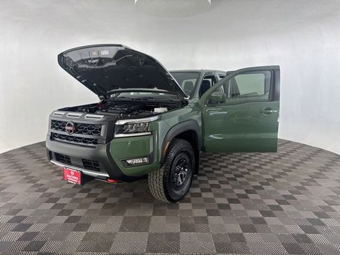 New 2026 Nissan Frontier PRO-4X w/ Pro-4x Convenience Package image 19
