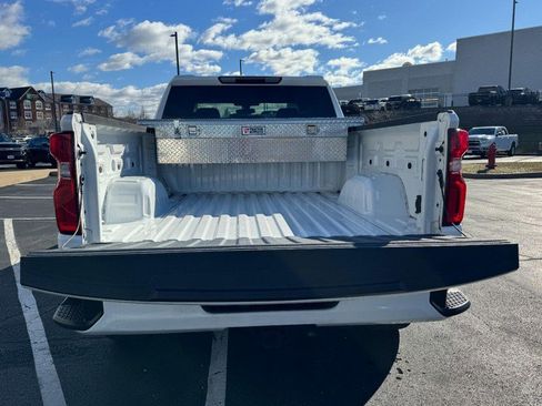 Used 2021 Chevrolet Silverado 1500 Custom image 6