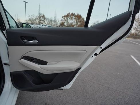 Used 2024 Nissan Altima 2.5 SL image 24