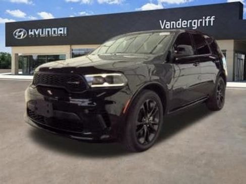 Used 2023 Dodge Durango GT RWD image 1