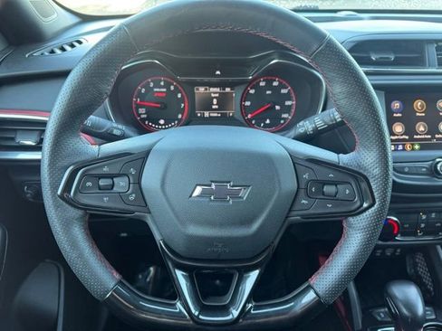 Used 2022 Chevrolet TrailBlazer RS AWD/4WD image 26