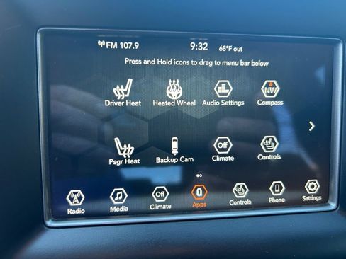 Certified 2020 Jeep Grand Cherokee Laredo AWD/4WD image 21