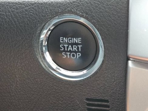 Used 2021 Toyota 4Runner Limited AWD/4WD image 14