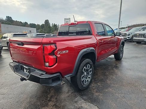 Used 2023 Chevrolet Colorado Z71 w/ Z71 Convenience Package 2 image 5
