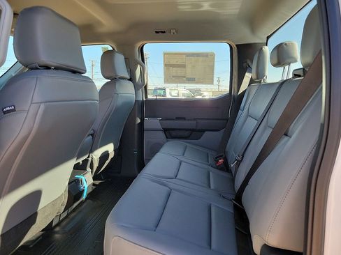 New 2026 Ford F250 XL w/ XL Off-Road Package image 16