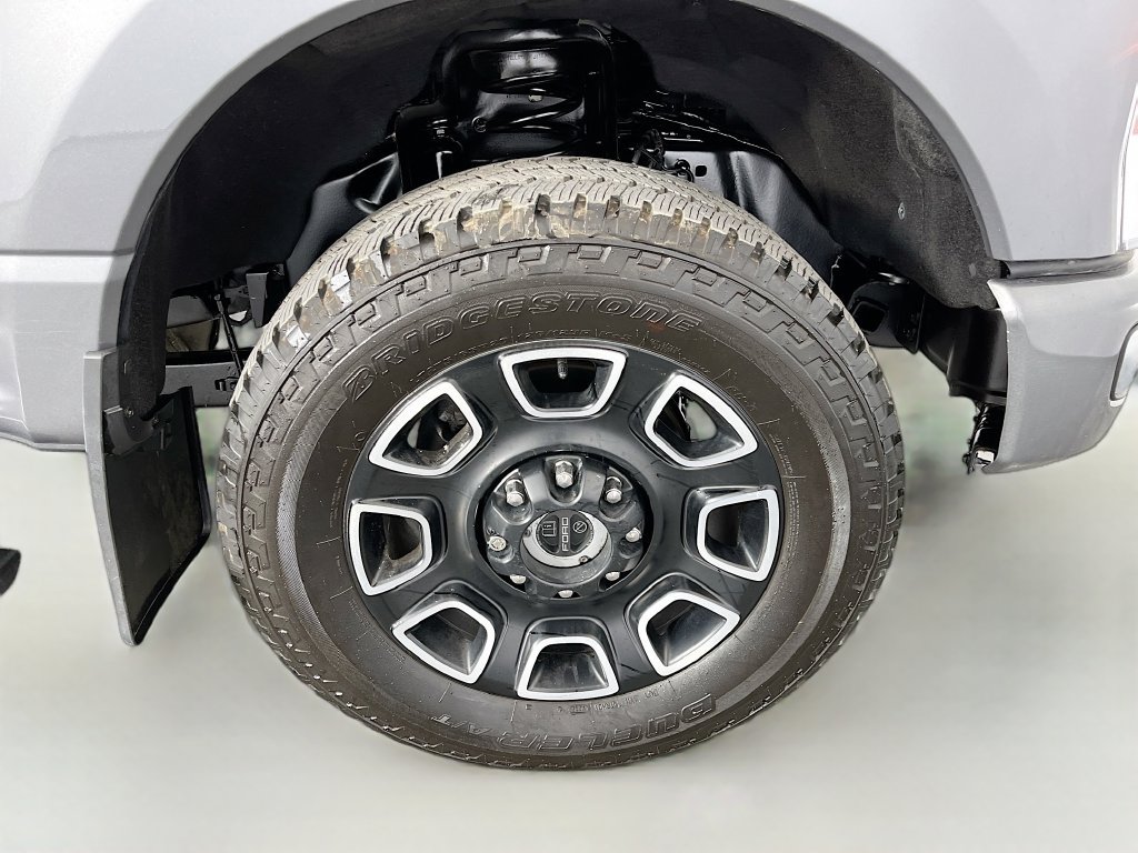 Used 2024 Ford F250 Platinum AWD/4WD image 41