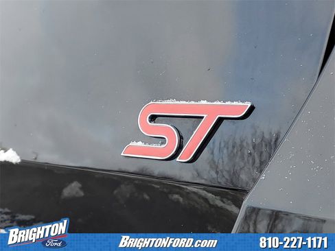 Used 2024 Ford Explorer ST w/ Equipment Group 401A image 5