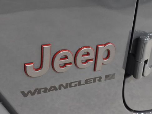 New 2026 Jeep Wrangler Unlimited Rubicon image 33