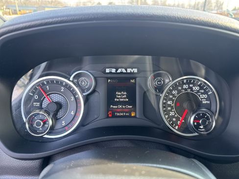Used 2024 RAM 3500 Tradesman w/ Chrome Appearance Group AWD/4WD image 15