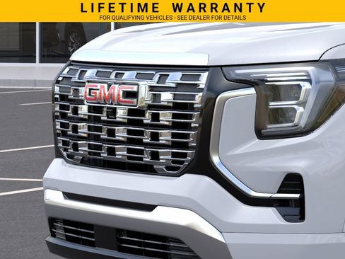 New 2026 GMC Terrain Denali AWD/4WD image 13