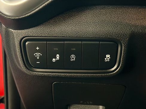 Used 2020 Kia Soul X-Line FWD image 16