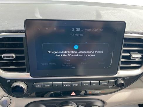 Used 2020 Hyundai Venue SEL w/ Convenience + Premium Package FWD image 25