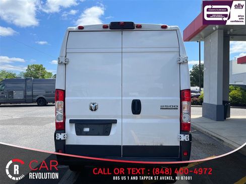 Used 2023 RAM ProMaster 2500 FWD image 6