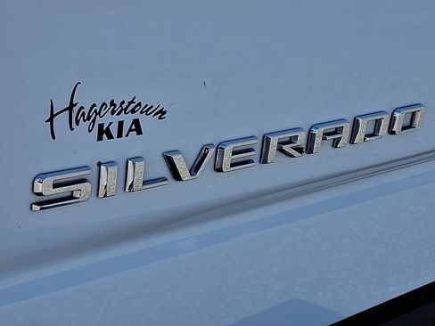 Used 2022 Chevrolet Silverado 1500 Custom w/ Safety Confidence Package image 31