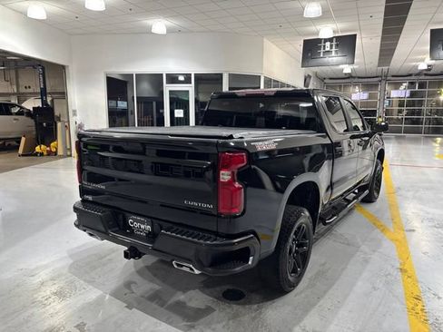 Used 2020 Chevrolet Silverado 1500 Custom Trail Boss w/ Custom Convenience Package AWD/4WD image 8