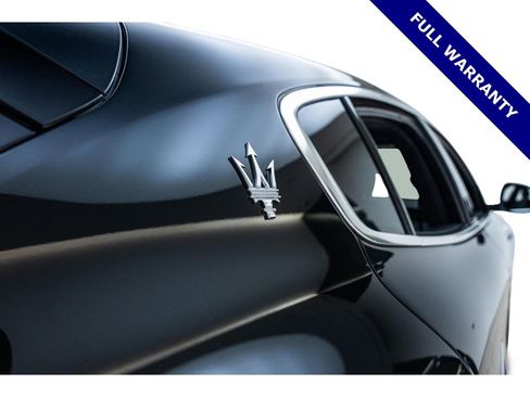 Used 2024 Maserati Grecale GT image 11