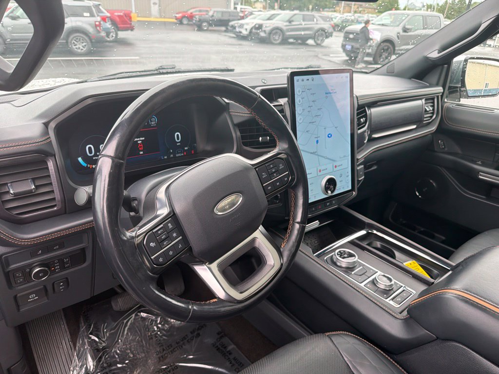 Certified 2022 Ford Expedition Max Platinum AWD/4WD image 10