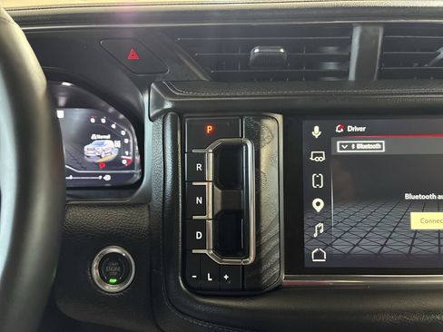 Used 2023 GMC Yukon Denali AWD/4WD image 21