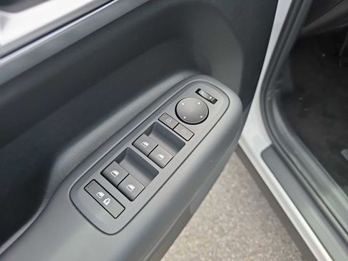 New 2026 Hyundai Santa Fe SE FWD image 16