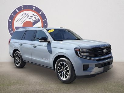 Used 2025 Ford Expedition Platinum