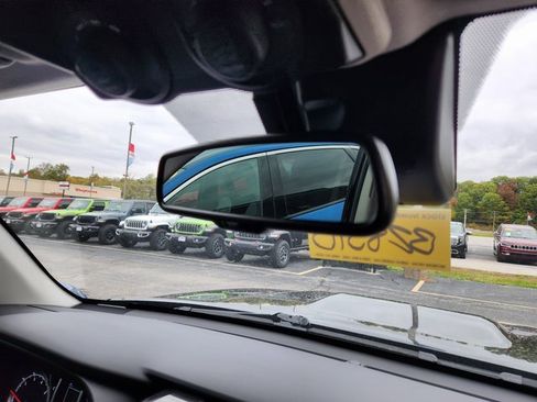 Used 2021 Toyota 4Runner TRD Off-Road Premium w/ Moonroof Package image 12