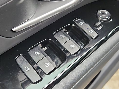 Used 2024 Hyundai Tucson Limited image 19