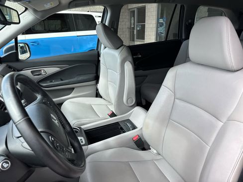 Used 2017 Honda Pilot EX-L image 11
