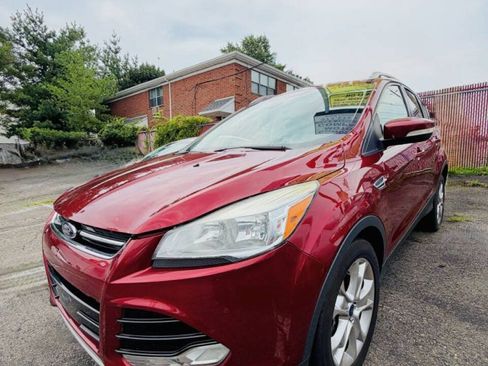 Used 2014 Ford Escape Titanium AWD/4WD image 4