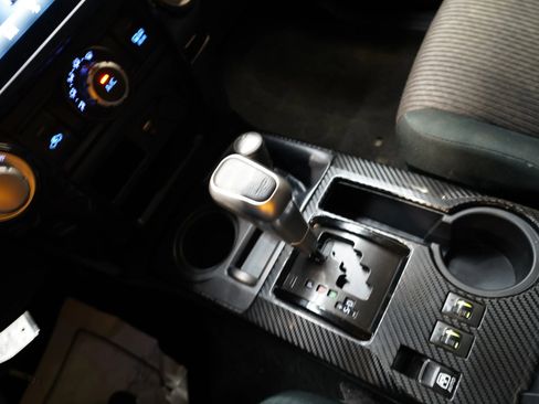 Used 2017 Toyota 4Runner TRD Off-Road image 56