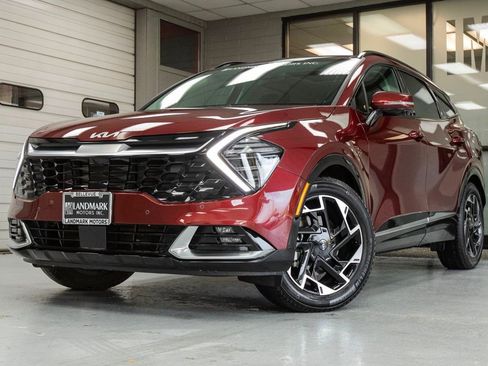 Used 2024 Kia Sportage SX image 2