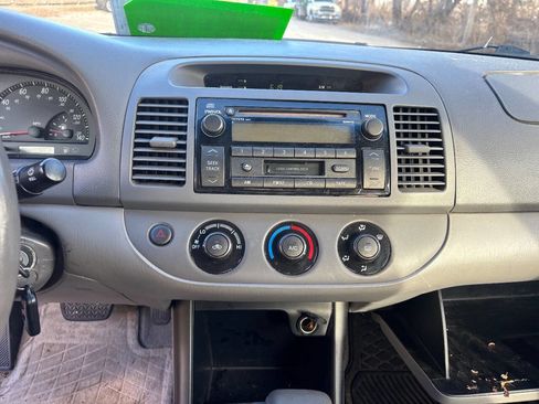 Used 2003 Toyota Camry LE image 15