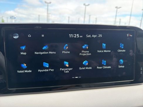 Used 2025 Hyundai Palisade Limited FWD image 20