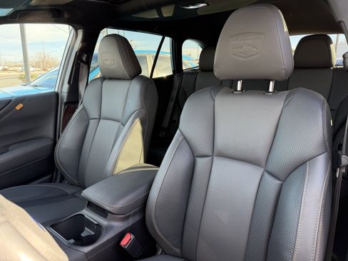 Used 2023 Subaru Outback Wilderness image 10