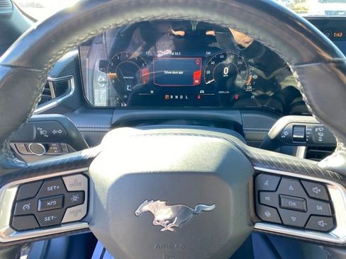 Used 2024 Ford Mustang Premium image 7