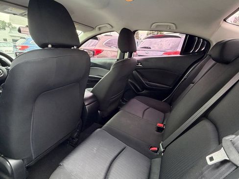 Used 2015 MAZDA MAZDA3 i Sport FWD image 11