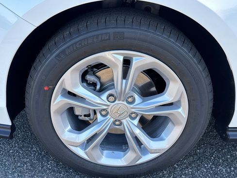 New 2025 Honda Accord LX image 27