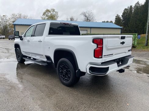 Certified 2024 Chevrolet Silverado 2500 High Country w/ High Country Premium Package image 5