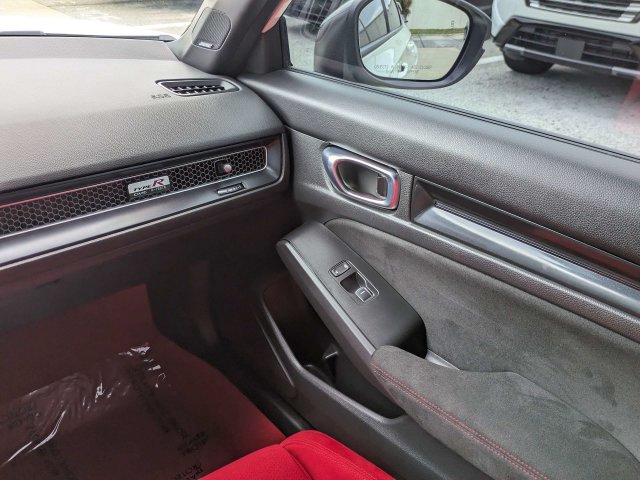 Used 2023 Honda Civic Type R image 16