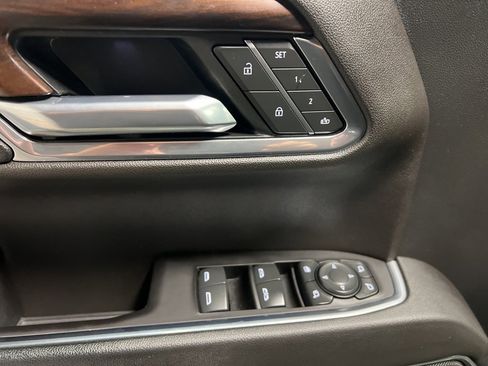 Certified 2022 GMC Sierra 1500 SLT image 19
